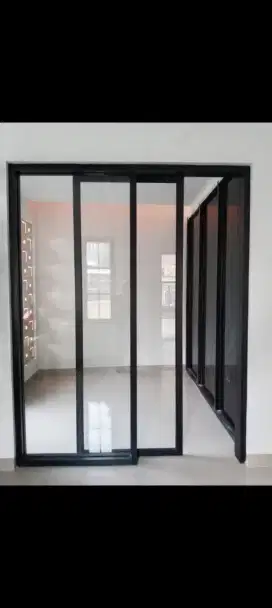 Kusen aluminium pintu aluminium partisi aluminium kaca