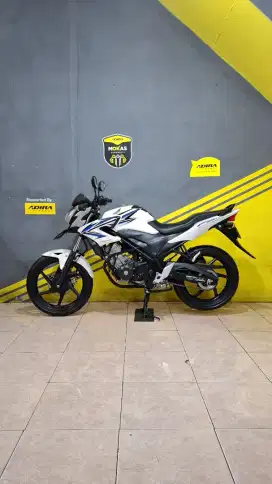 ~Tan~ Honda CB150R 2013 mesin aman kering surat lengkap siap pakai