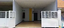 Rumah full renov,Medokan Ayu Rungkut dekat UPN,Meer, Oerr