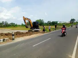 Dekat SMA 1 Godean! Tanah SHM Tepi Jalan Cocok Rumah Huni, atau Invest