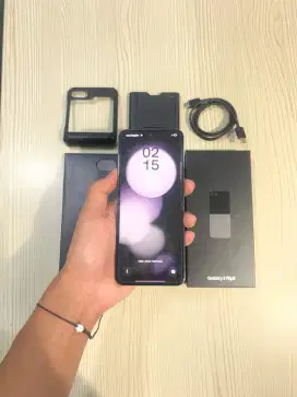 SAMSUNG GALAXY Z FLIP 5 256GB SECOND MULUS NORMAL