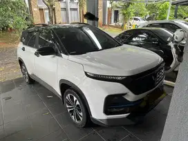 Wuling Almaz Hybrid 2.0 2022
