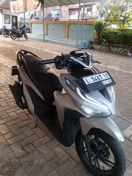 Vario 150cc keyless