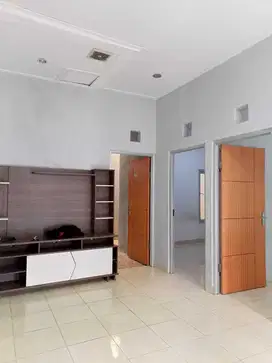 Disewakan Hunian Nyaman & Terawat Semi Funrish Lokasi di Ciwastra