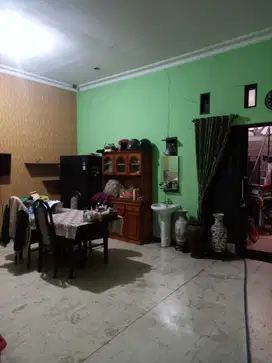 Rumah untuk Kost2 an Perum IKIP Gunung Anyar  Samping Kampus UPN