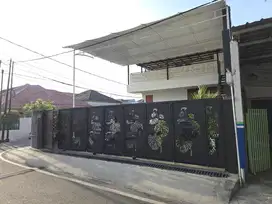 Rumah Lokasi Strategis dalam Komplek di Duren Sawit,  Jaktim