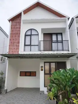 Dijual rumah komersil di jl. Pramuka