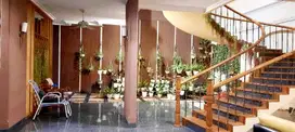 Rumah mewah 2,5 lantai di Pantai Mutiara Jakarta Utara