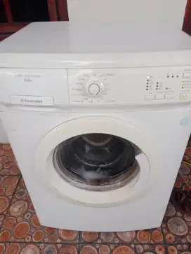 Mesin cuci electrolux front loading 6,5kg