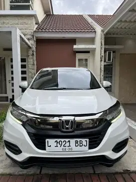JUAL CEPAT HR-V SE 2019 matic km rendah 28 rb record