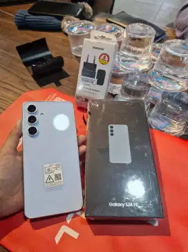 Samsung S24FE 8/256 Garansi Resmi
