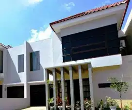 Dijual Rumah Makassar dalam Perumahan sekitar Jl Andi Djemma