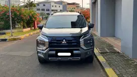 Km16rb mitsubishi xpander cross premium 2023 hijau matic