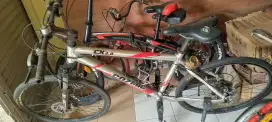 Dijual cepat sepeda Polygon cosmic CX 2.0