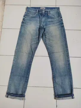 Celana Uniqlo Selvedge Jeans