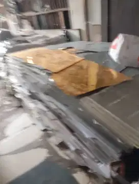 Beli acrylik bekas siap ambil kelokasi