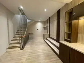 Dijual Rumah Furnished Kota Baru Parahyangan Cantik Posisi Hook