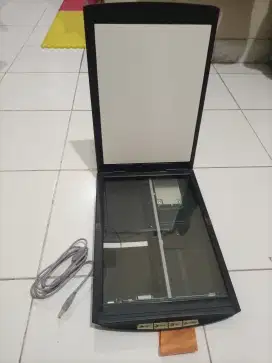 Scanner Canoscan lIde 100