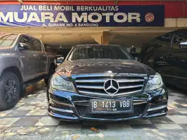 Mercedes-Benz C200 2014 Bensin