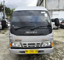Isuzu Bus Elf 2.8 NHR 55 roda 4 2013 silver