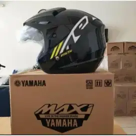Helm Yamaha 155 warna hitam NEW