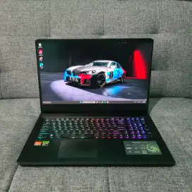 MSI Alpha Ryzen 9-7945HX RTX4060 8GB RAM 32GB SSD 2TB IPS QHD 2K 240hz