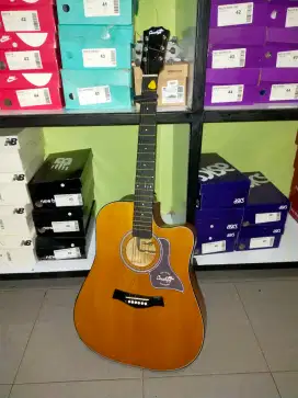 Di jual Gitar akustik merk cowboy