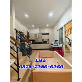 DIJUAL CEPAT B.U 3+1 KAMAR TIDUR KAWASAN SPRING CANARY GADING SERPONG