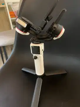 STABBILIZER ZHIYUN M3 ICS 0048