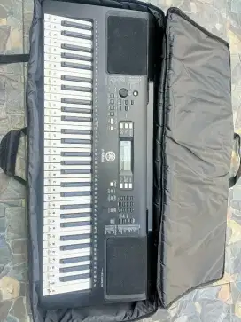 Keyboard PSR E363