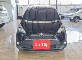 Sienta G At 2018 Hitam Dp Minim