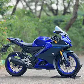 YAMAHA YZF R15 V4 BIRU 2023 KM 5K PAJAK PANJANG NO MINUS