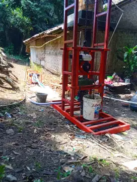 Pembuatan sumbur bor ayir