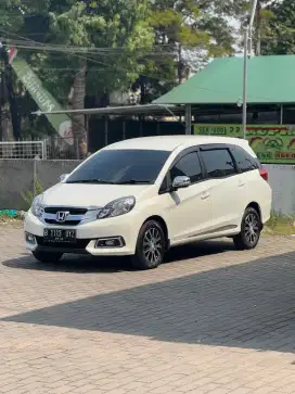 (DP 5jt ) MOBILIO E 2015 Prestige AT