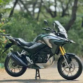 HONDA CB 150X HIJAU SILVER 2023 KM LOW PAJAK ON SANGAT GRES