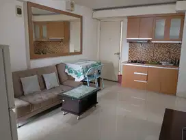 DISEWAKAN APARTEMEN 3 KAMAR FURNIS LANTAI RENDAH APT BASSURA CITY