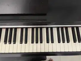 Piano Yamaha Ydp-142