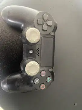 DS Stik PS4 ori mesin