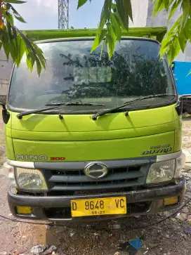Hino Dutro 130 HD siap pakai