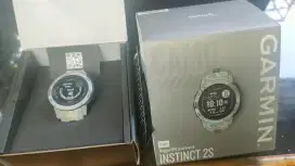 Garmin Instinct 2s Camo Special Edition