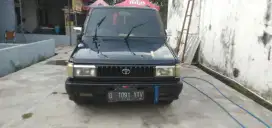Kijang super long 1,8 istimewa