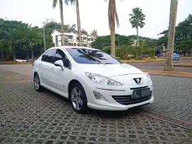 Peugeot 408 / 2012
