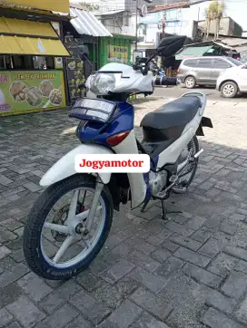 SUPRA 125 TAHUN 2005