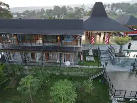DI JUAL VILLA KONSEP RESTO