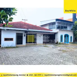 Dijual Rumah + Kios di labuhan ratu, Bandar Lampung (kode: RE 3300)