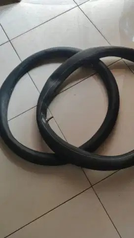 Ban   luar dalam