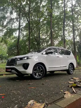 Kijang Innova Reborn AT 2.4 V Diesel 2021