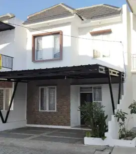 Rumah modern dipusat kota harga pengusaha muda bebas banjir