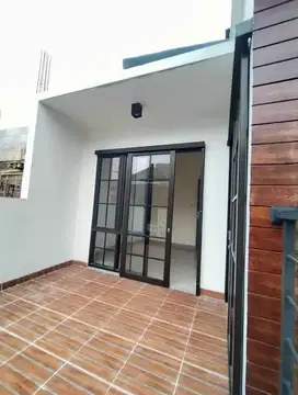 Rumah asri konsep Bali di perbatasan Cibubur Jakarta Timur - DP 0