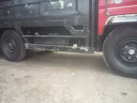 Mobil sehari hari di pakai ngangkut pasir